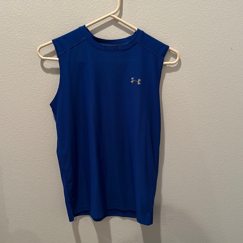 Blue youth medium cut off Under Armor tee